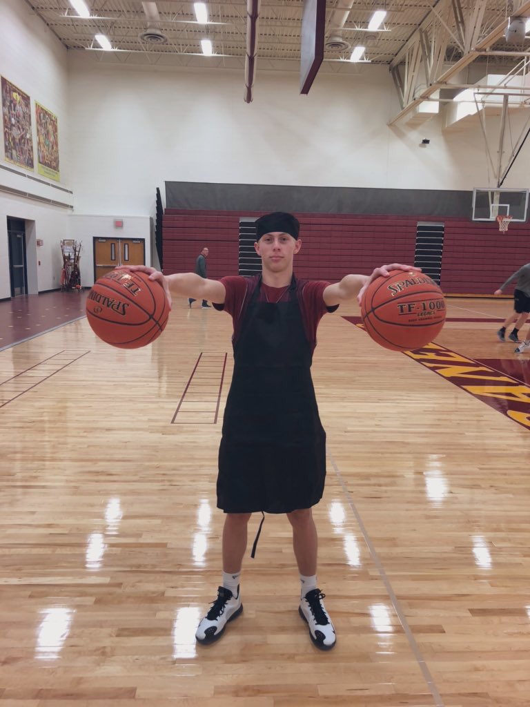 Blue Earth Area Boys Basketball (@beabucsbbb) on Twitter photo Congrats to our first two Iron Chefs of the season:
Tue. 67-49 loss vs. STP was Will Howard
- 4 pts and 4 ast in 17 minutes
Fri. 80-50 win vs. NU was <a href="/austint3314/">Austin Thielfoldt</a>
- 10 pts, 8 reb, and 5 ast
#EverybodyEats #beabucpride Congrats to our first two Iron Chefs of the season:
Tue. 67-49 loss vs. STP was Will Howard
- 4 pts and 4 ast in 17 minutes
Fri. 80-50 win vs. NU was <a href="/austint3314/">Austin Thielfoldt</a>
- 10 pts, 8 reb, and 5 ast
#EverybodyEats #beabucpride