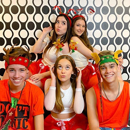 No te pierdas el concierto de <a href="/Twi5terOficial/">Twi5ter</a> el 29 de diciembre en <a href="/LaTrastiendaBA/">La Trastienda</a> #BuenosAires . Este mes estrenaron cóver de #AllIWantForChristmasIsYou , quedó genial ¿aún no lo viste? Disponible en plataformas digitales y <a href="/YouTube/">YouTube</a>  cc <a href="/samantaescudero/">Samanta Escudero</a> guaumiauymas.com/twi5terenconci…