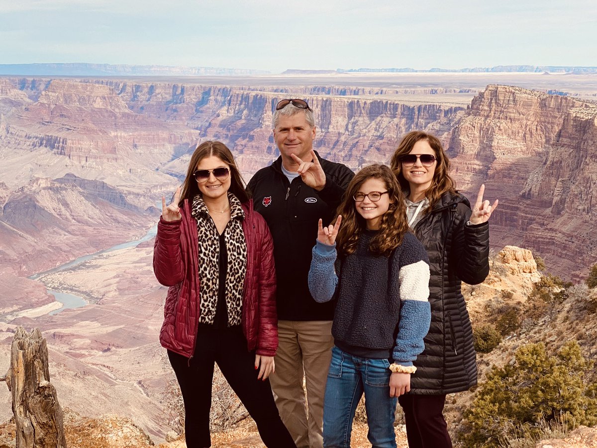 Drew Whiting (@drew_whiting) on Twitter photo Cheering on the Red Wolves all the way from the Grand Canyon! #wolvesup #BeatFIU <a href="/whiting_makayla/">Makayla Whiting</a> <a href="/terry_whiting3/">Terry Whiting</a> <a href="/kdamp/">πΊππππ’ π³πππππππππ</a> Cheering on the Red Wolves all the way from the Grand Canyon! #wolvesup #BeatFIU <a href="/whiting_makayla/">Makayla Whiting</a> <a href="/terry_whiting3/">Terry Whiting</a> <a href="/kdamp/">πΊππππ’ π³πππππππππ</a>