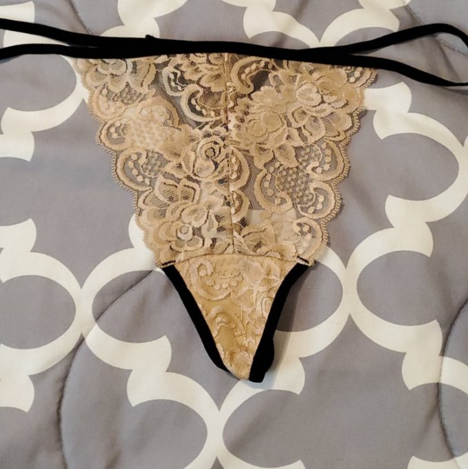 Tan Rawhide Lace Thong by @HisHarley420 https://t.co/7AKCewrgYJ Find it on #ManyVids! https://t.co/S<a class="tags" href="/tag/hisharley420">@hisharley420</a><a href="/tag/manyvids"class="tags"><span>#manyvids</span></a>