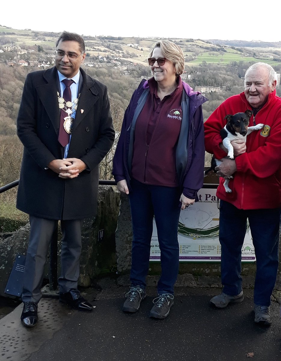 KirkleesMayor's tweet photo. @KirkleesMayor we had a tour around Beaumont park's where art meets nature a #magnificent park with #ornate features #cascades #grottos #steepcliffs #pictureque #woodlandwalks #Kirklees #huddersfield https://t.co/3oK2iLV5MP