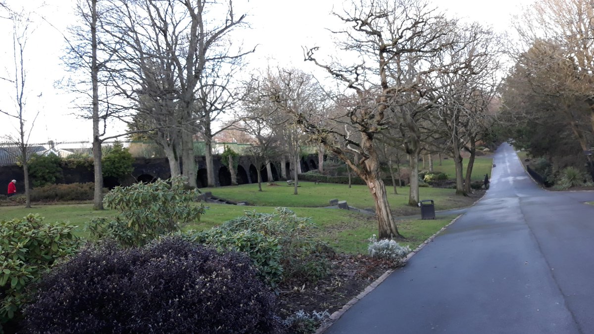 KirkleesMayor's tweet photo. @KirkleesMayor we had a tour around Beaumont park's where art meets nature a #magnificent park with #ornate features #cascades #grottos #steepcliffs #pictureque #woodlandwalks #Kirklees #huddersfield https://t.co/3oK2iLV5MP