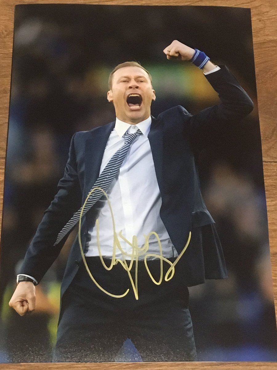 IconicSignature's tweet photo. Freshly signed Duncan Ferguson 12x8 Photos https://t.co/Ns0FtNajPK
