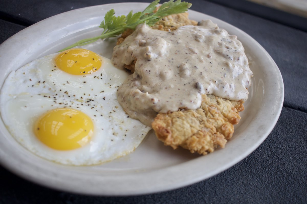 RedneckHeaven01's tweet photo. It’s brunch:30 come out and get some of our chicken fried steak and eggs! https://t.co/zPxs4Vmt6Q