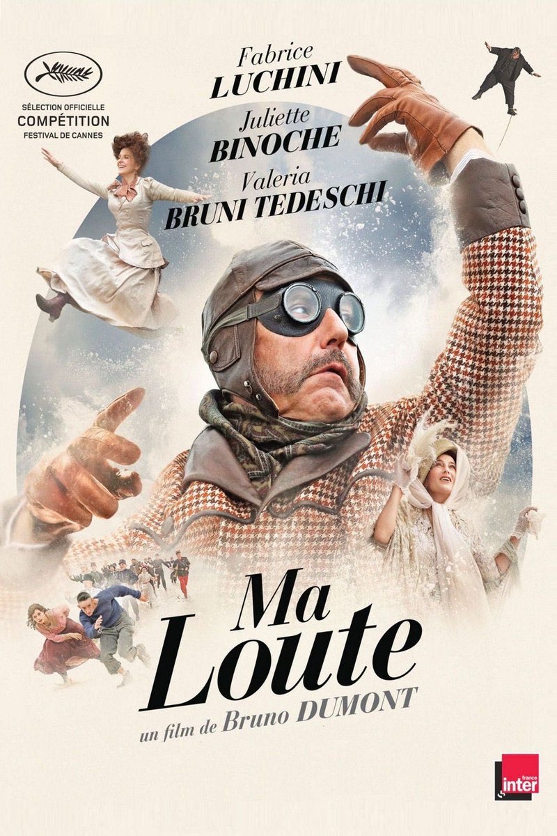 takeshi2922's tweet photo. Brûlot social cruel, polar fou, comédie jubilatoire, #MaLoute du grand Bruno Dumont est un film inclassable et tellement immense. Des rires et des larmes (La scène de Billie entrant dans l’eau à jamais gravée dans ma mémoire)... @tbarnaud #SondageComedie2010s 🎬😍 https://t.co/6RnmOslMx0