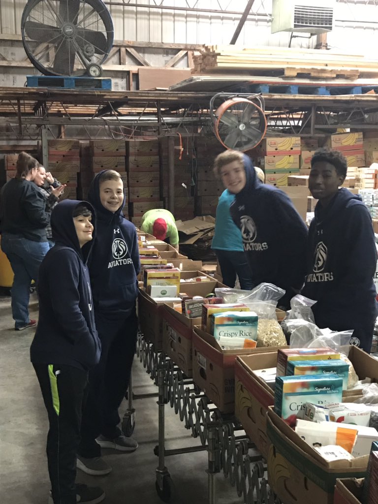 WB Boys Basketball tweet media