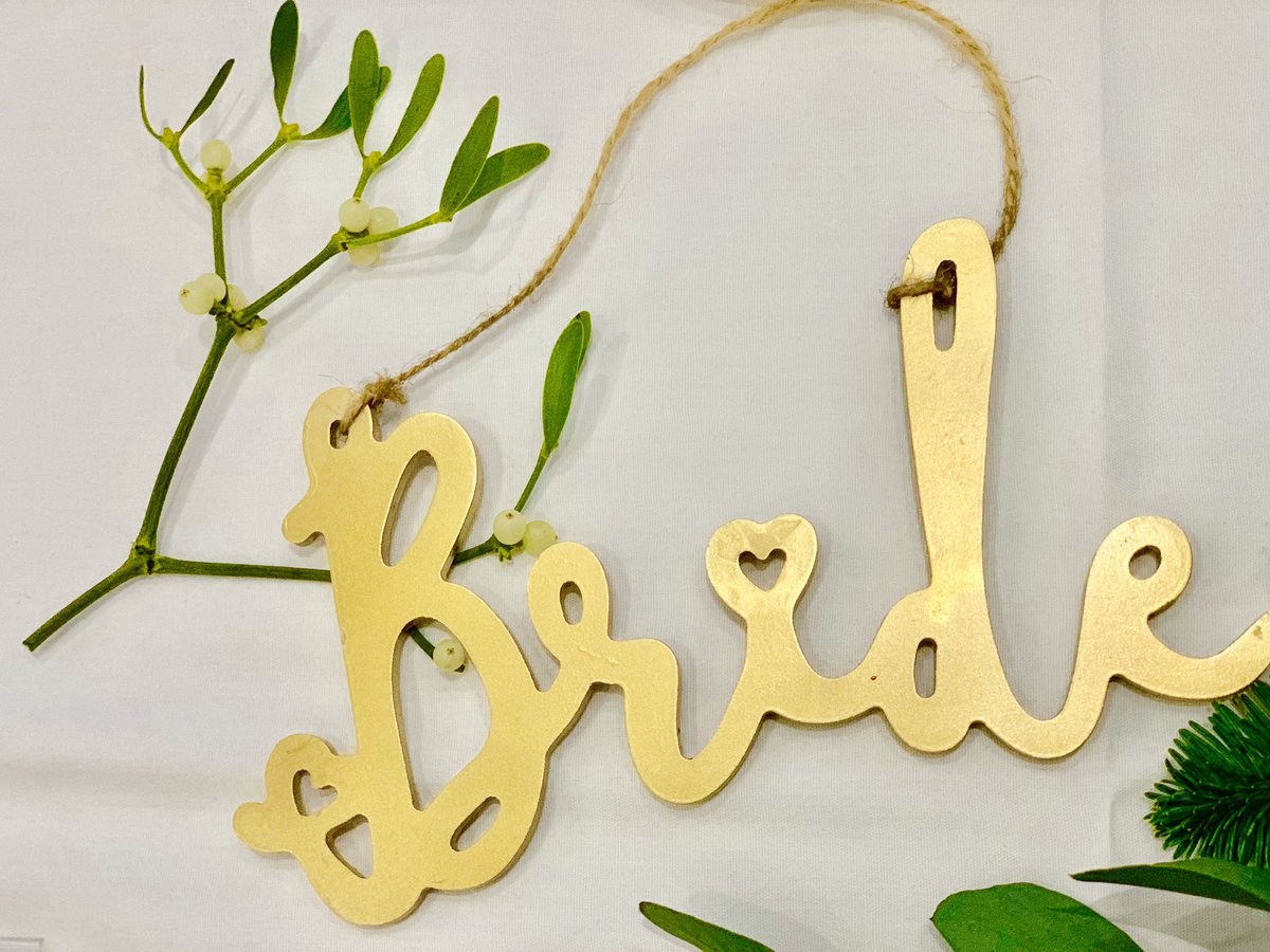 Who doesn’t love a Christmas Wedding? 🎄#ChristmasWedding #WinterWedding #FestiveWedding #WeddingVenue #WeddingVenues #WeddingDecor #EventProfs #WeddingInspo #WeddingInspiration #HotelChristmas #Christmas