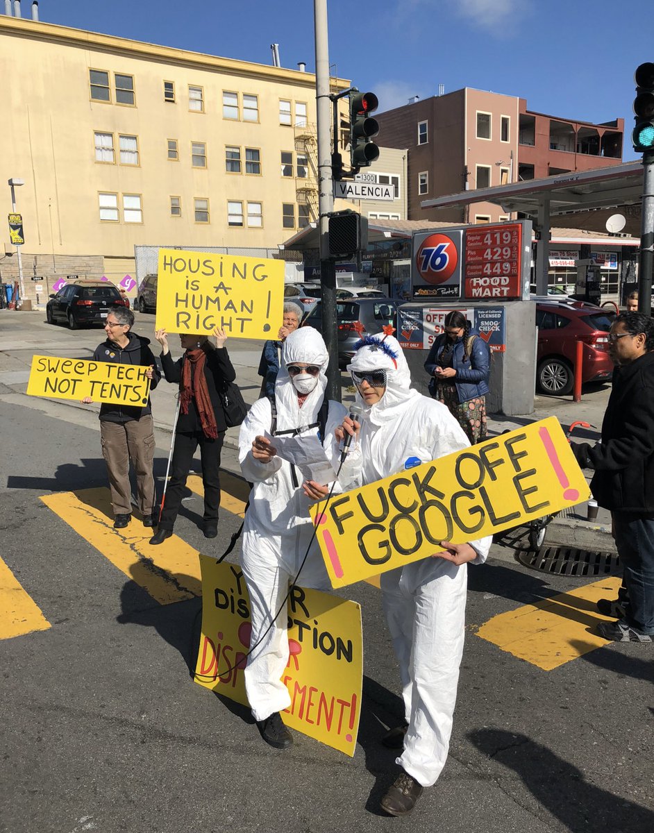tigerbeat's tweet photo. “The first protest occurred in December [2013], &amp; they lasted until April [2014]” The #GoogleBus protests continued. I covered almost all of them. First photo is from Feb 2016 https://t.co/SDavEidxeQ &amp; the rest May 2018. Both at 24th &amp; Valencia where first took protest took place https://t.co/KhXdGFQRa4