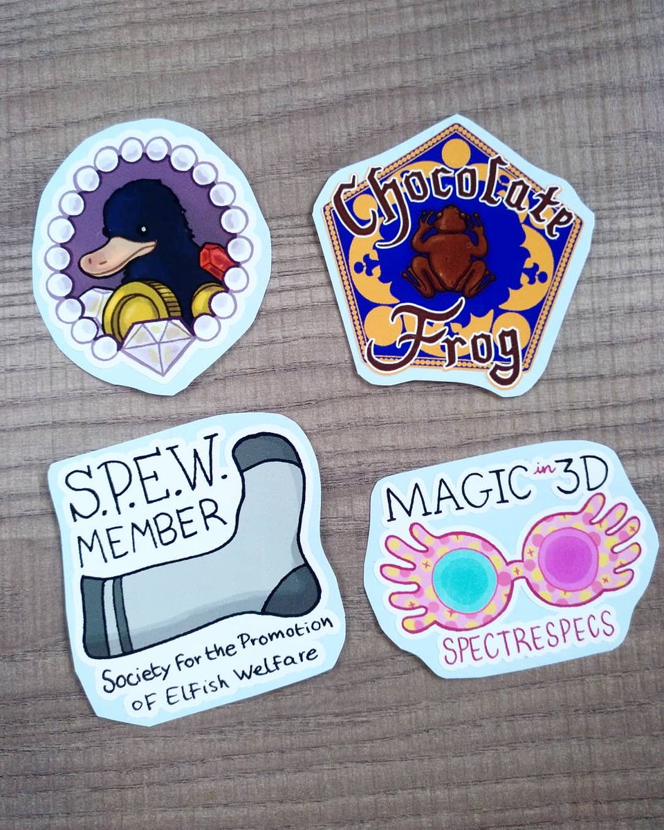 Multi_Phobic's tweet photo. Algunos de los modelos de pegatinas vinílicas de Harry Potter, que os gustaría ver para próximos eventos?
-
#pegatinas #stickers #harrypotter #potterhead #vynilsticker #fanart https://t.co/o2cFg1IsBx