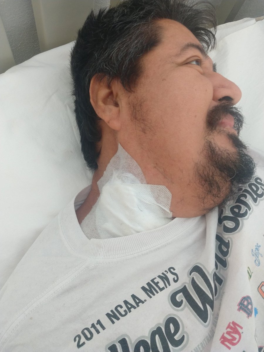 MarzhePdL's tweet photo. AMIGOS AYUDA🙏🏽🙏🏽🙏🏽

Para el Sr. Adrián Ceja, quien sufre de insuficiencia renal, necesita sesiones 3 veces por semana y su clínica está a 40 min, es un Sr. de bajos recursos y no puede solventar los gastos del tratamiento. Ayuda con lo que puedas donar o comparte con un RT. 🙏 https://t.co/RM5gStpf7P