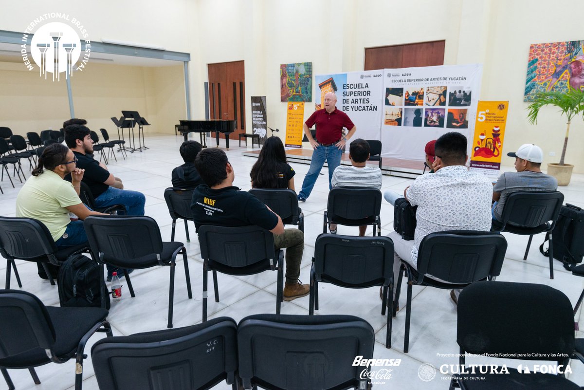 InfoMIBF's tweet photo. #Día5 maravilloso intercambio de saberes y experiencias, personas extraordinarias ¡generando momentos extraordinarios!

Nos acercamos a la recta final muy agradecidos con todas las personas involucradas en este #MIBF2019

#CLASES #FESTIVALDEMETALES #FONCA https://t.co/JwWLH5Pdqv