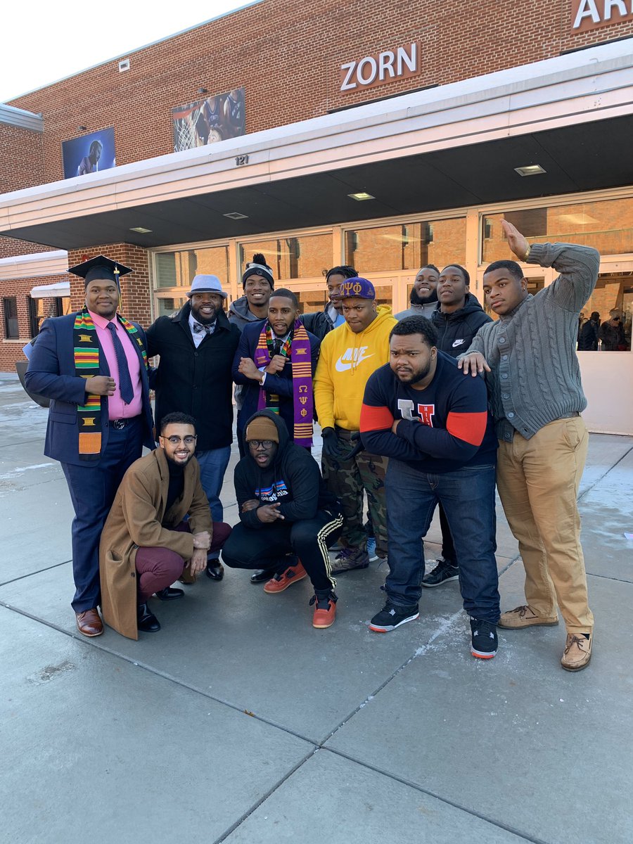 BMEMPOWERMENT's tweet photo. Congratulations to our President @LewthemfnQue and our Vice President @Simply__JBALL on graduating today! We appreciate everything you’ve done for our organization, setting the standard for what it means to be in BME! Continue to strive for greatness! #BMEExcellence #UWECGrads https://t.co/b148K55rQc