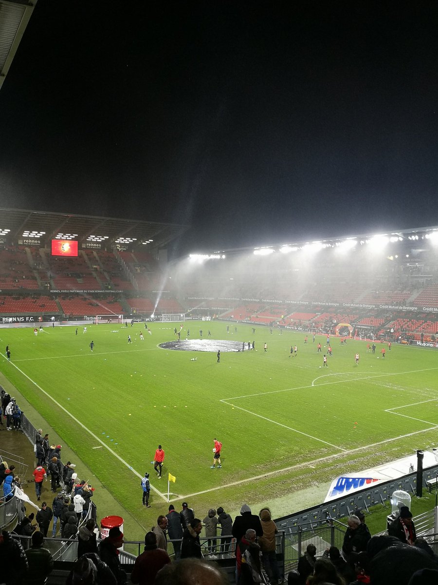 Mitch_HS's tweet photo. @CrazyyHS #SRFCFCGB de mon côté avec le magnifique temps breton 👌 https://t.co/d1Lpnh4oM0