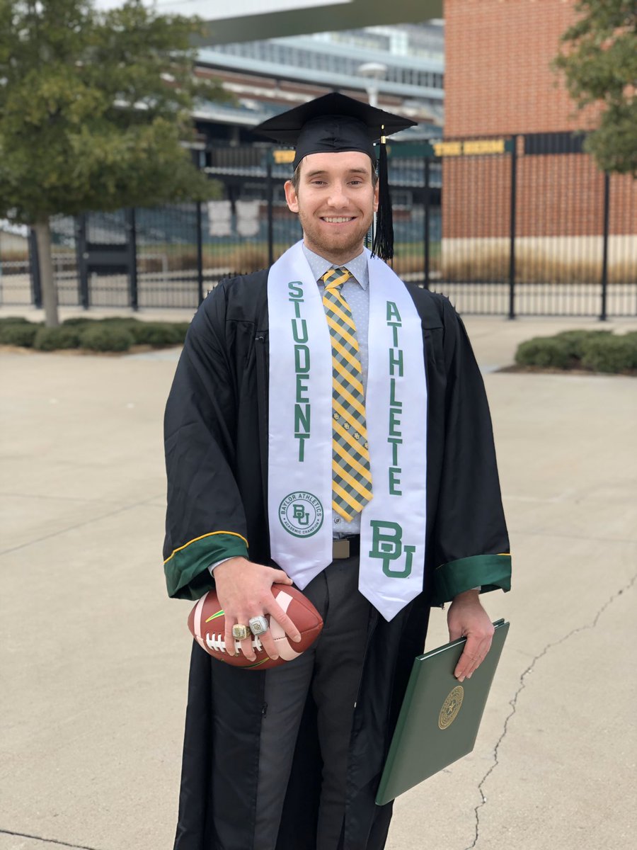 Connor_J_M's tweet photo. Earn a scholarship as a walk-on ✅
Earn academic and athletic All-Big 12 honors ✅
2 school records ✅
Graduate with a 3.0+ GPA✅

I feel humbled and grateful for the opportunity I had to represent Baylor University. Sic’Em forever! https://t.co/Bg8nPLGL1P