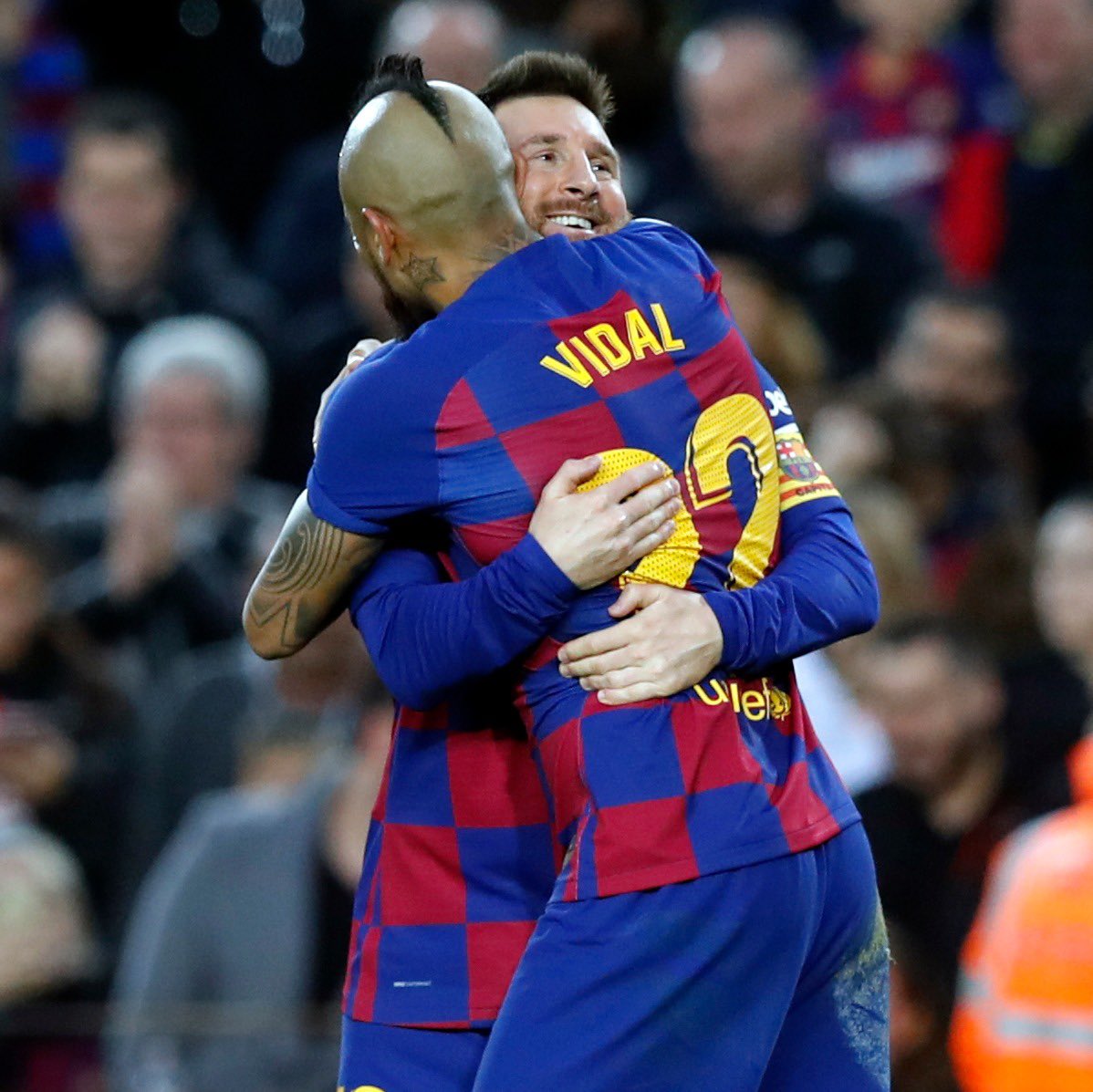 kingarturo23's tweet photo. El simple hecho de nunca rendirse, es ya una forma de tener éxito!!!💪🏽💪🏽💙❤👑👑🔥🔥 ⚽ https://t.co/mMSl0b3fiZ