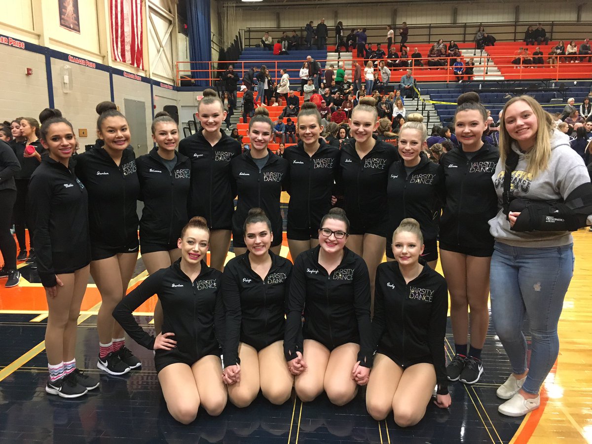 oakforestdance's tweet photo. So proud of our dancers for such a STRONG performance and score increase today at Stagg! Can’t wait to get back to work! Thank you @StaggPoms for hosting! 🐯💪🏼❤️#iwillbe #wabw #jump @experienceofhs https://t.co/cCfHLuGcad