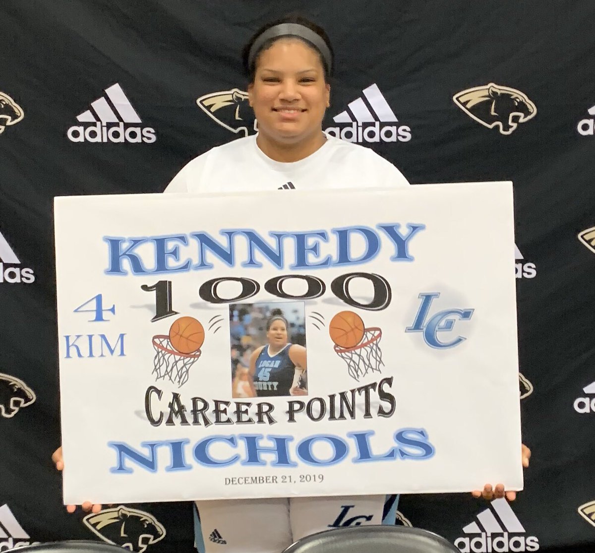 Congrats to Our own Kennedy Nichols for reaching the 1,000 pt club in basketball! 🏀💙🥎
