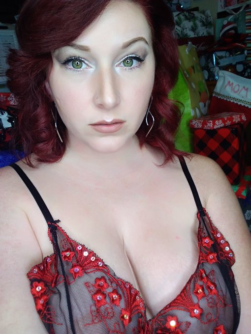 Vote for @AmyDelaneyPH in the MV Contest Holiday Hottie Contest @manyvids https://t.co/k4wt7Ul0iK https://t<a class="tags" href="/tag/amydelaneyph">@amydelaneyph</a><a href="/tag/manyvids"class="tags"><span>#manyvids</span></a>