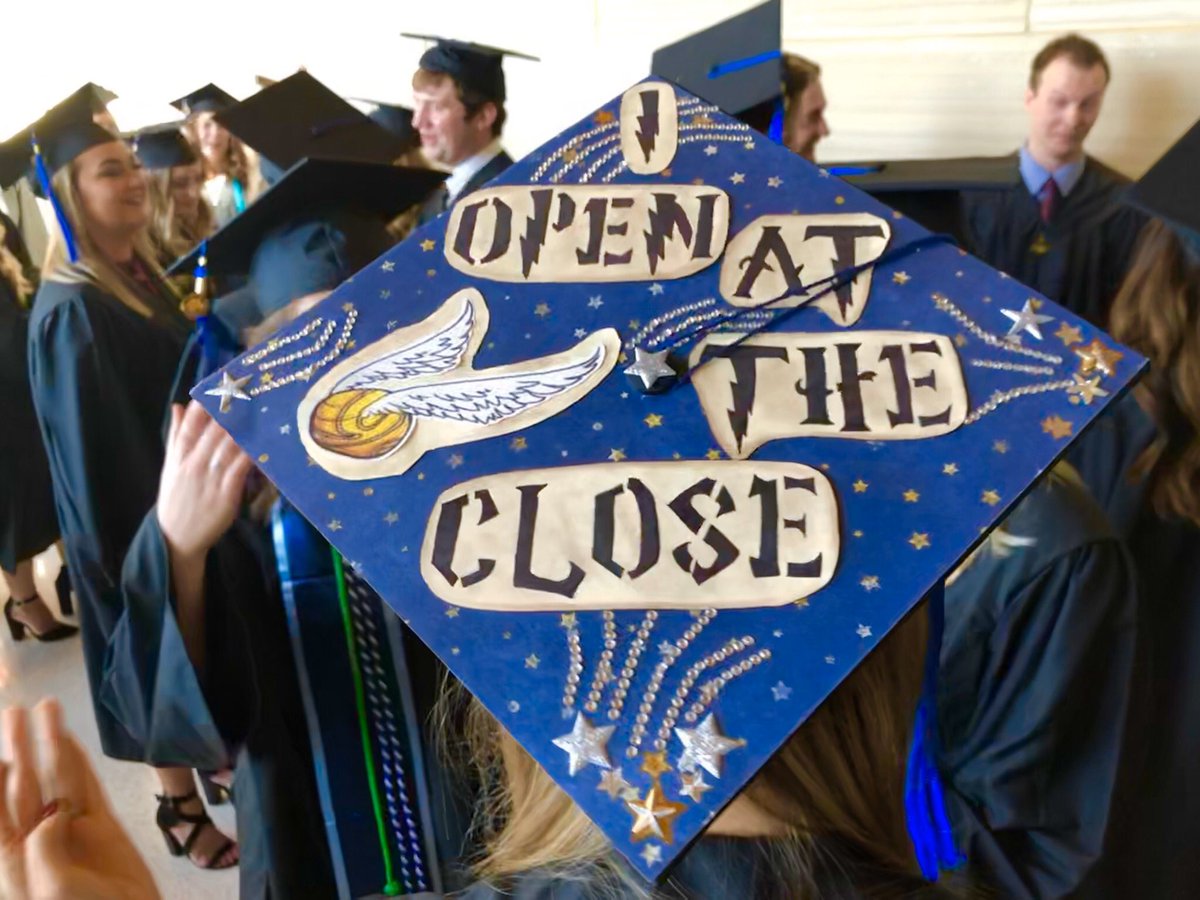TippieIowa's tweet photo. We 🖤💛 mortar board season. 🎓 #UIowaGrad19 https://t.co/fRijShnZzX