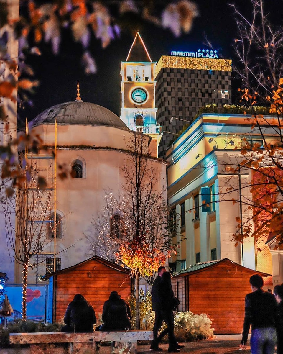 VisitTirana's tweet photo. Old and modern #Tirana in one photo #chistmass
#visittirana #Albania
Foto: @art_by_mikaso https://t.co/YyyV5iWZ7q
