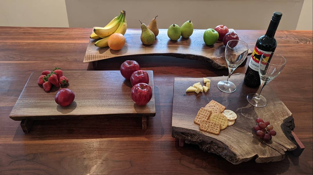 RDSToronto's tweet photo. Last-minute gift ideas: Treat your friend, loved one, colleague to one of our beautiful, hand crafted serving trays. We also have butcher blocks+media stations. We're in #EastTO - Just message us to view our stock.
#liveedge #blackwalnut #exoticwood #woodworker #OOAK https://t.co/bGvJZlzzWp
