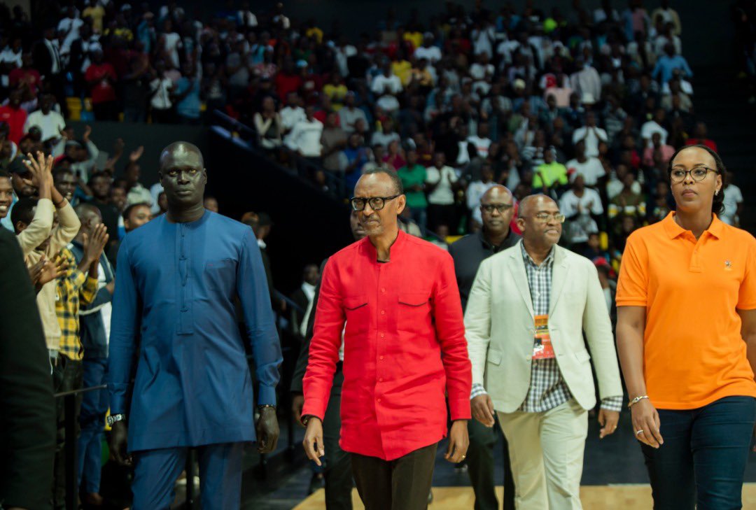 UrugwiroVillage's tweet photo. President Kagame is now attending the Patriots vs City Oilers semi final qualifier game for the Basketball Africa League games @thebal https://t.co/ckCVVUZlOh