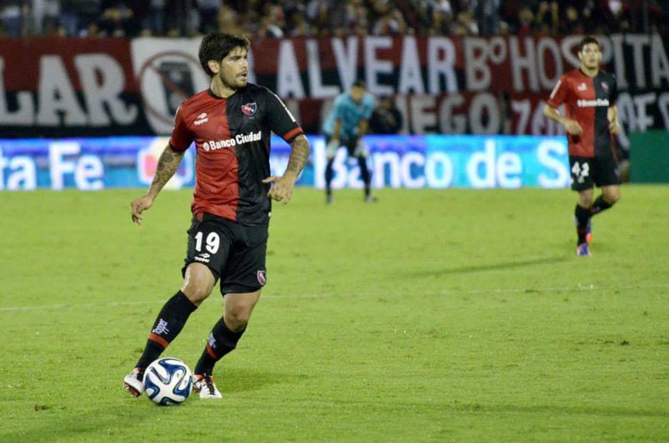 CanalNewells's tweet photo. Sacando a los ídolos del club, en esta década que termina tuvimos grandes jugadores que jugaron en Newell´s y hay que destacarlos

David Trezeguet
Ever Banega
Luis Advincula
Horacio Orzán https://t.co/qYIJazD2FQ