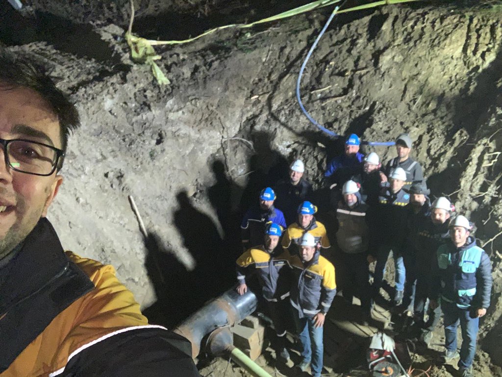 Balikesirgaz's tweet photo. Genişleme bölgeleri kapsamında bulunan İvrindi ilçesi RMS/A ile BOTAŞ boru hattı bağlantı hattı imalatı gerçekleştirilmiştir. Hizmet aşkı ile en uzun gece. #buenerjibizdevar #herilçeyedoğalgaz. https://t.co/wURJtFRR2K