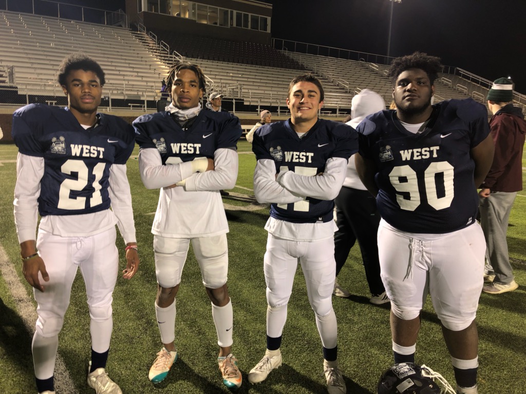 Some pics from last night's <a href="/metro_bowl/">Columbia Metro Senior Bowl</a> Congratulations Jarvis McClurkin and <a href="/ademasi23__/">Anthony DeMasi</a>