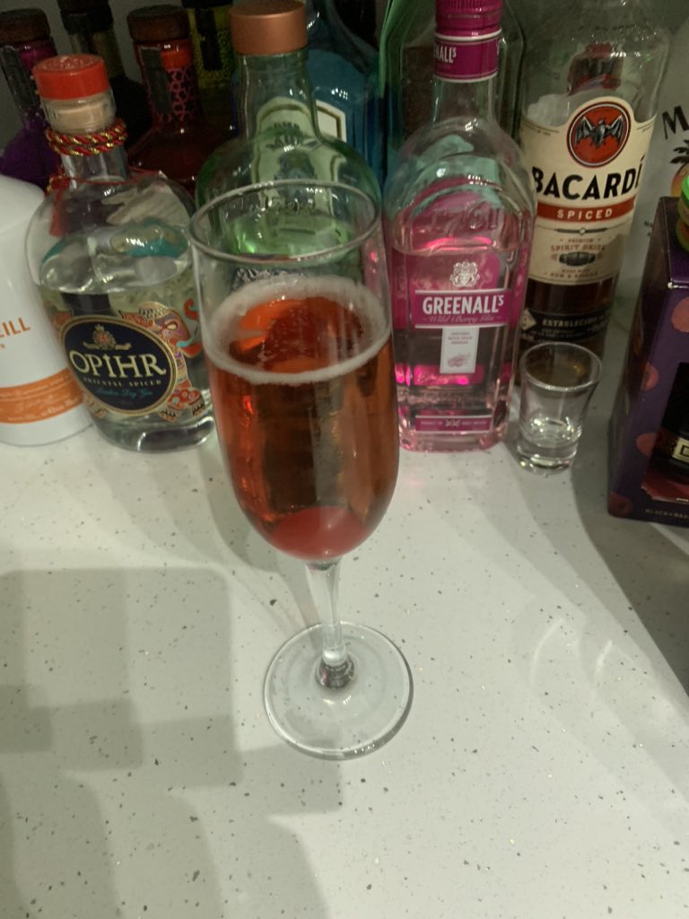 AndyLycett's tweet photo. Cocktail night, we are starting with Cherry Bakewells. #ameretto #cherrybrandy #fizzystuff https://t.co/R0xN9iaaV1