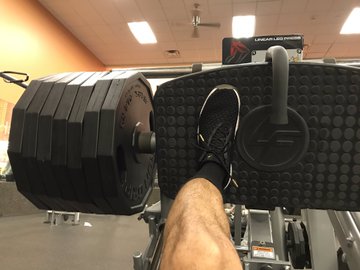 _thatexaspapi's tweet photo. Me pretending to be a bodybuilder 🔥 https://t.co/8A9skyuoGB