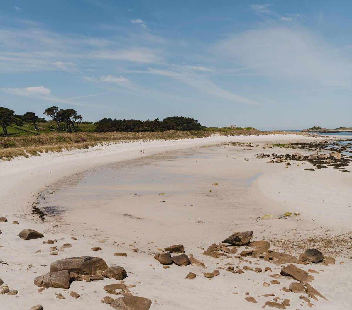 IOSTravel's tweet photo. Leave rush hour behind and leave only footprints in the sand.
Connect to the Isles of Scilly in just 15 minutes flying with Skybus from Land’s End Airport.
Find out more at: https://t.co/CpDio9bZiZ
#TravelScilly #ConnectScilly
#FlyScilly #SkybusTravel https://t.co/ecUmVXS9nF