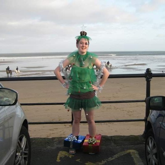 KimSpoors's tweet photo. @TheLastLeg #isitok that @adamhillscomedy completely stole my 2011 Christmas dip look last night? #ochristmastree #boxingdaydip #throwback https://t.co/HCUWnXv0Dn