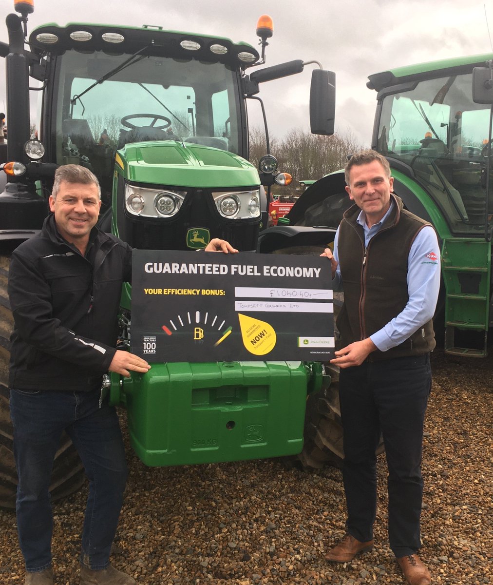 BenBurgessAg's tweet photo. Jason Ambrose from Tompsett Growers Ltd is pictured receiving his fuel guarantee cheque from Chris Papworth at BB Newmarket for £1040 - the total received is for 2 6155R & 2 6195R tractors from their fleet. Speak to your local BB contact to learn more! #domoreguaranteed https://t.co/jYDBHvtZo6