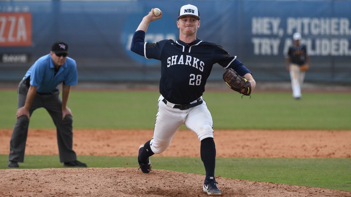 Sharks Baseball Ranked 16th by <a href="/CBNewspaper/">Collegiate Baseball</a>, Two Sharks Named Players to Watch

📖: bit.ly/2Q71TLy

#PrepareToDominate
