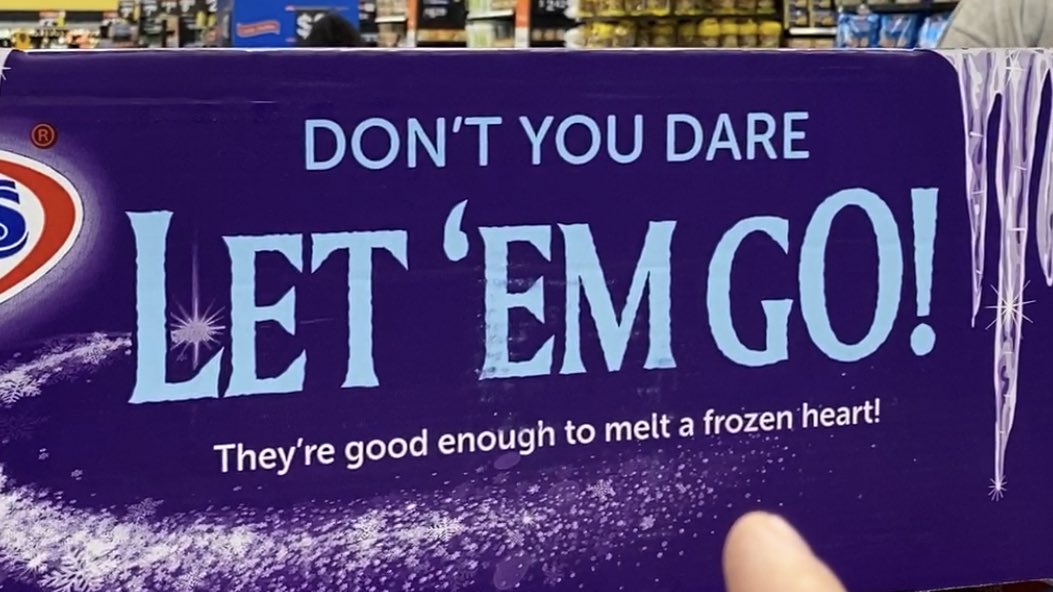 cabel's tweet photo. Hostess didn’t get that Frozen II license but that ain’t gonna stop ‘em!

(Still, they’re so scared of Disney’s lawyers that they put an asterisk on the word FROZEN to explain they mean PUT IN A FREEZER) https://t.co/XHTc8MepGn