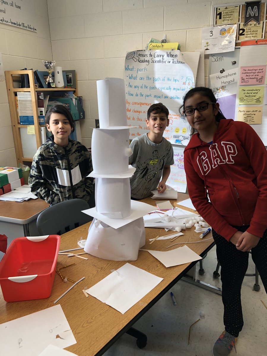 TeamLambourne's tweet photo. Holiday fun engineering snowmen. The team who built the tallest snowman with the largest volume got to sit on the couch to watch the movie during our class winter party. #SteamChallenge #5thGrade @FDEStars https://t.co/QMPIYdhBnm