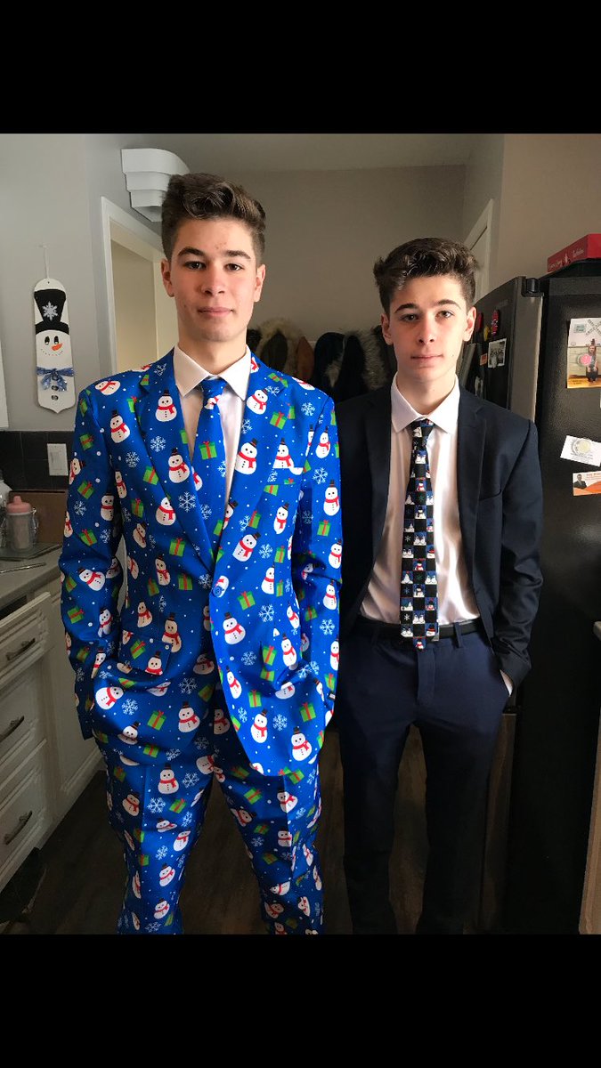 globalhkytalent's tweet photo. Trottier brothers always dressed to impress!  Christmas theme in full swing :) https://t.co/4WhJT7RayH