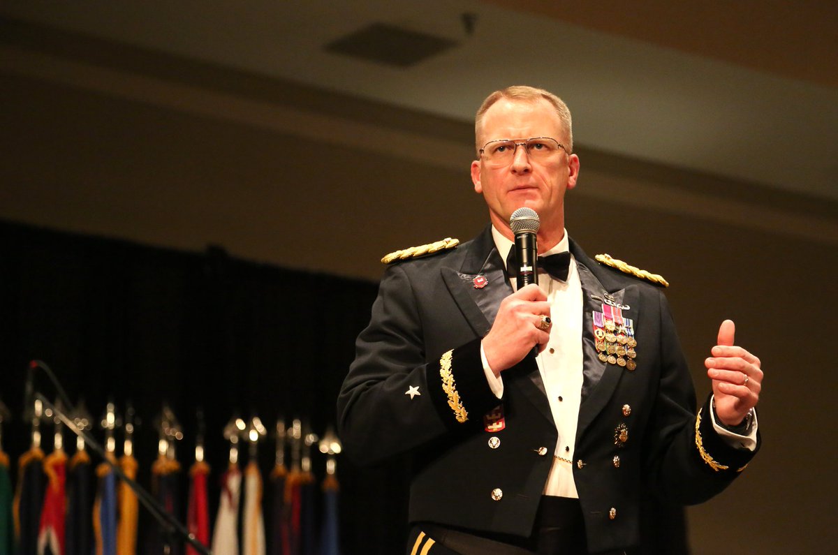 Missouri_NG's tweet photo. The Missouri National Guard celebrated the National Guard's 383rd Birthday this last weekend. This event honored the Men and Women of our Armed Forces and their contribution to our great nation.  Cheers to another great year in the Missouri National Guard! #MOGUARD @GovParsonMO https://t.co/N3FiTYD0A2