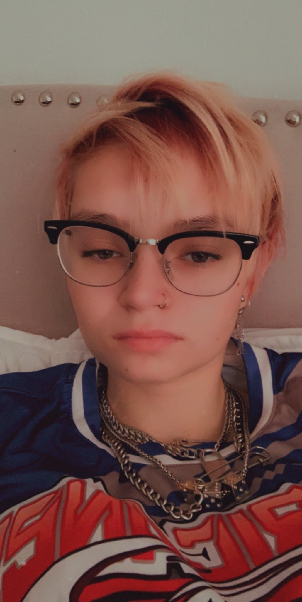 Happy 23rd birthday kaitlyn dever if u see this this is my girlfriend application please call me back 