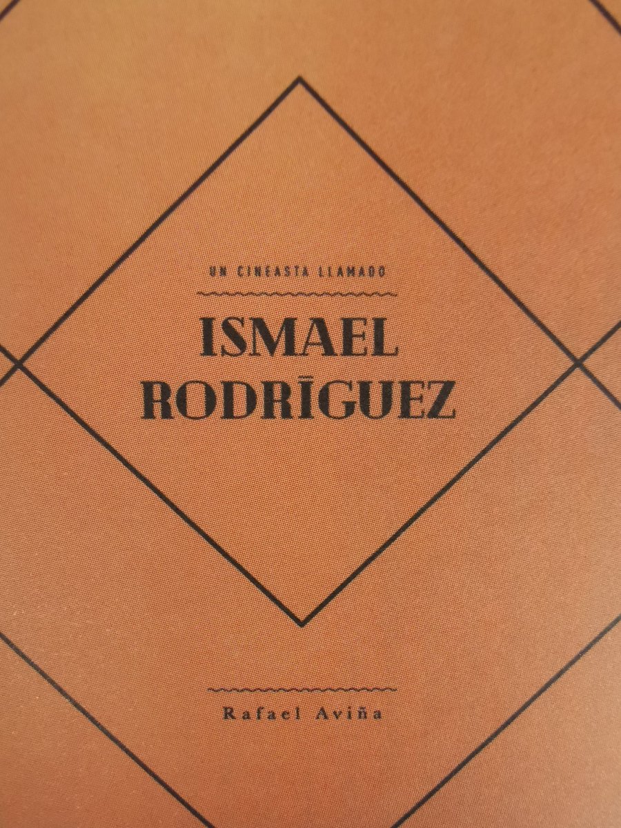 CaracterRevista's tweet photo. ▪️🅰️▪️Parecía que todo estaba dicho sobre el llamado "director del pueblo" Ismael Rodríguez, pero Rafael Ávila logra un libro contundente con Un cineasta llamado Ismael Rodríguez. 

En su columna @RALCRIOLLO1 nos da una reseña. 
❗Adquiere nuestro primer numero❗
#RevistaCarácter https://t.co/c7u1vXzUSx