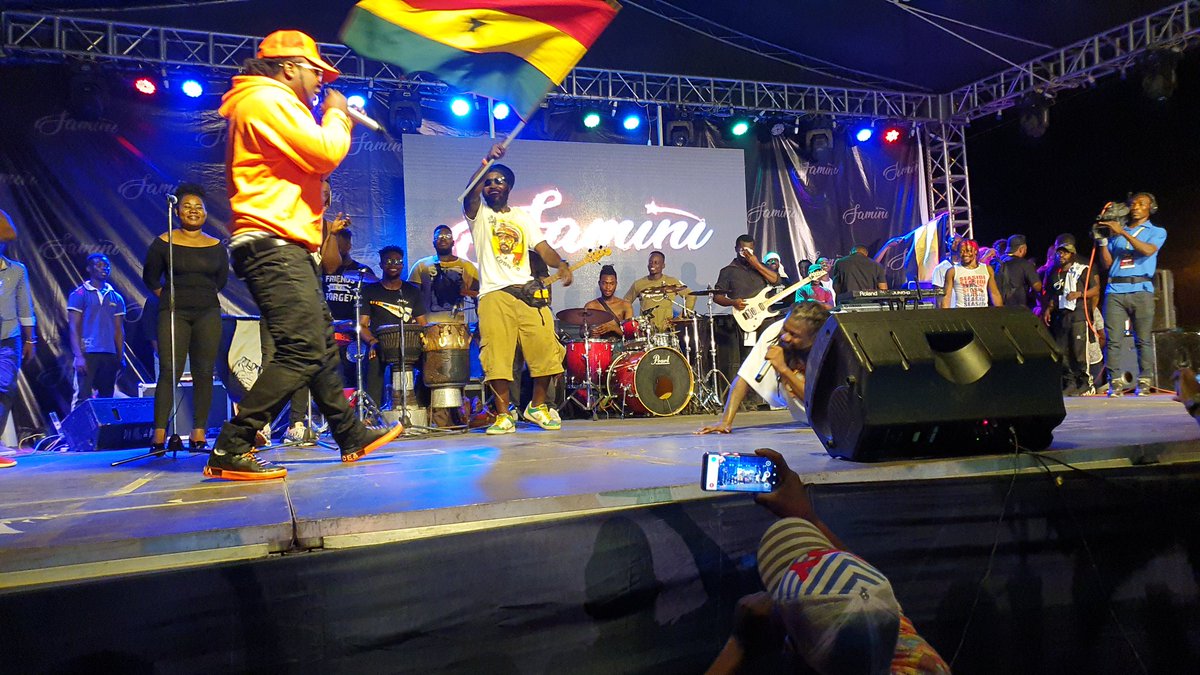 Hitz 103.9 FM tweet media