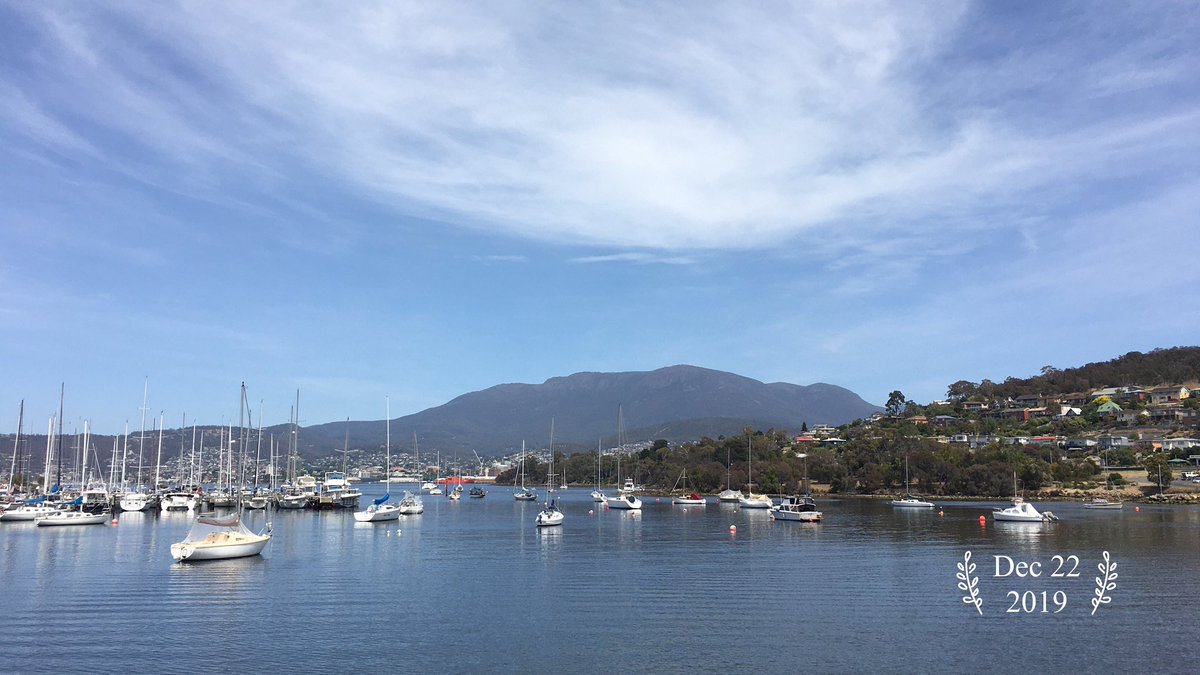 ShiyinSha's tweet photo. G'day Hobart. December 22, 2019.
#GOODDAY #Hobart #Tasmania https://t.co/64uyf3Kc0N