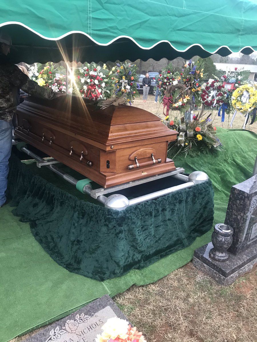 StarringChaney's tweet photo. Today we gathered in your name. @hunterherney We laughed and we cried in honor of the amazing Man you were. A short life fulfilled with love, happiness, joy and companionship. We will miss you and we love you bubba. Until next time ❤️ I love you bro https://t.co/AUxqmP296z