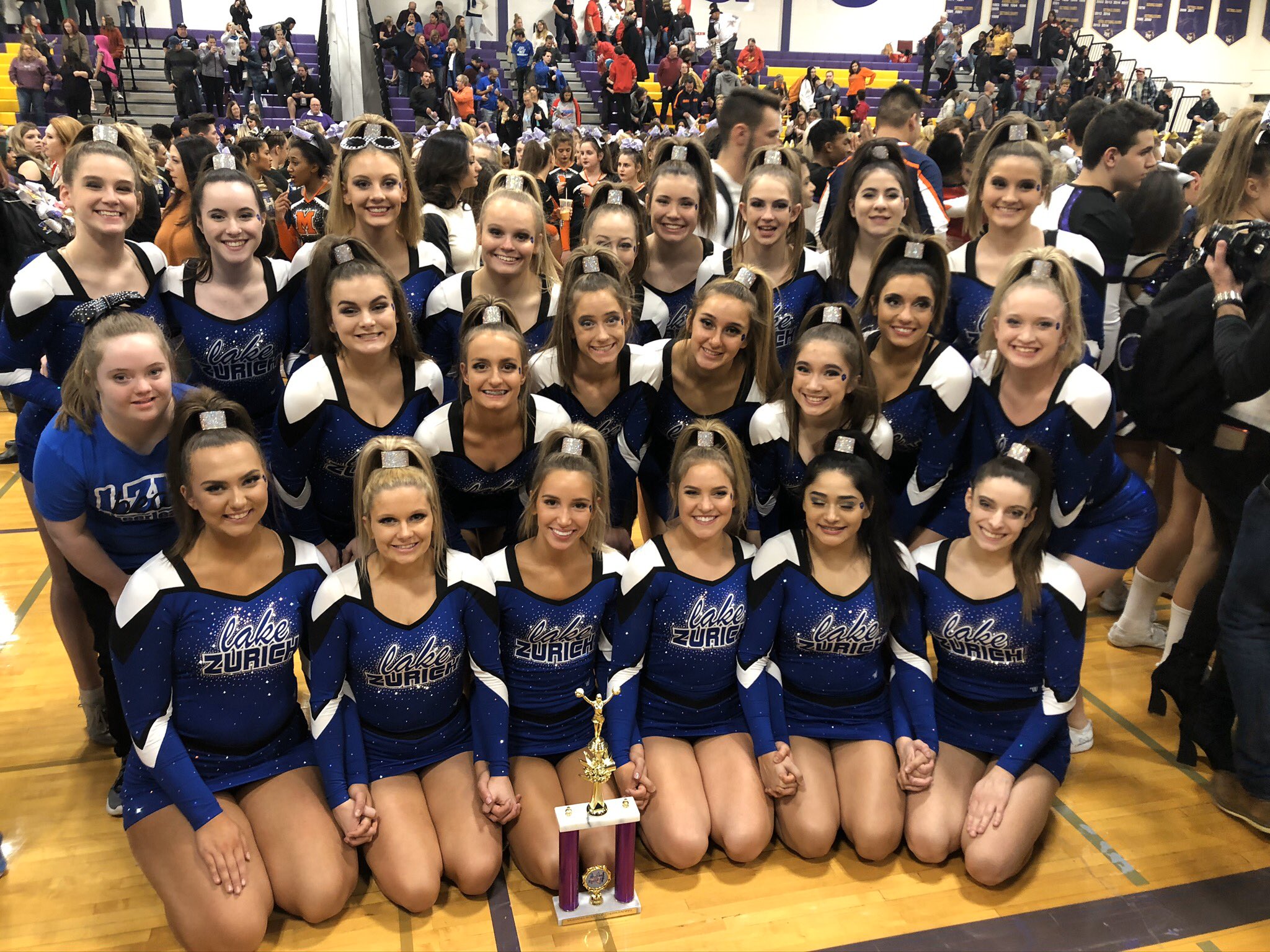 Lake Zurich Cheer on Twitter "Closing out 2019 with an amazing