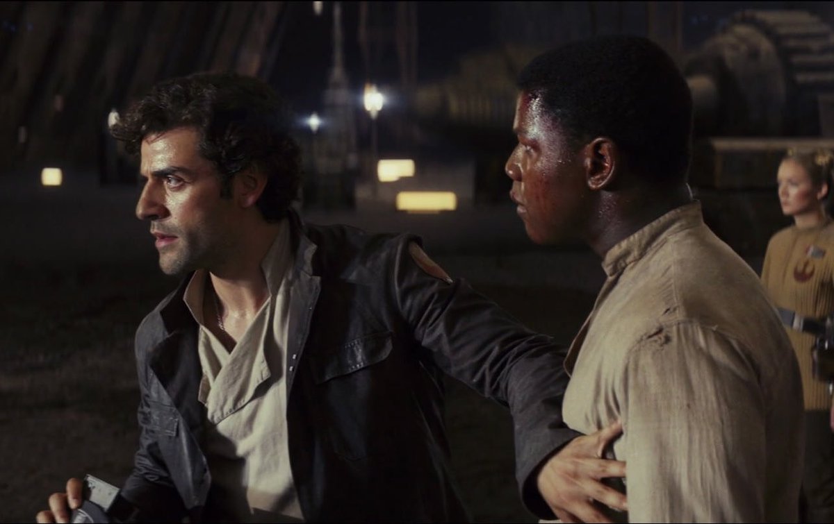 hansolostan's tweet photo. poe be like *protective husband noises* https://t.co/bh4Aul8sAv