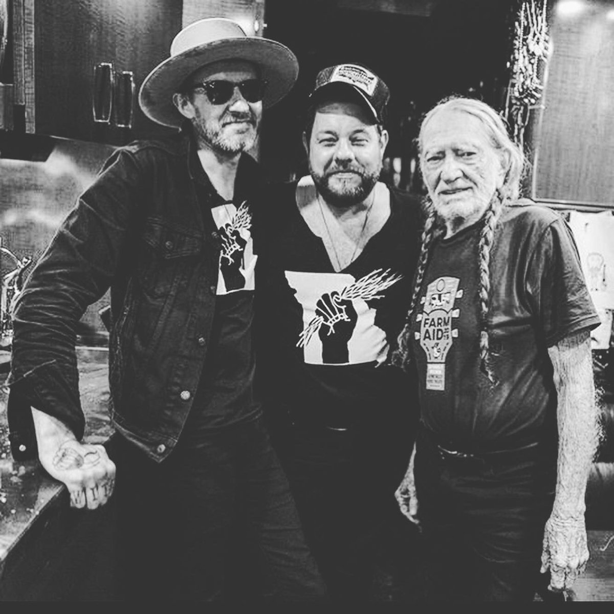 WilliesReserve's tweet photo. 🍏 💨 @NRateliff &amp; The Night Sweats second hit from the Nightstache Collection. Grown in Boone, Colorado by @ajs_kush craft cannabis using energy-efficient practices. Launching at @shoprollup and @tfmdenver420  in Denver plus @wisecannabisco in FairPlay! https://t.co/DAecpLxWPE