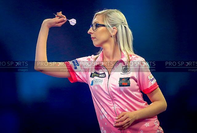 ProSportsImages's tweet photo. #FallonSherrock @fsherrock #sherrock during her 2nd Round game vs  #mensursuljovic the @officialpdc @williamhill 2019/20 #WorldDartsChampionship at #AllyPally #alexandrapalace #London 
Image: @trackfieldwild Ian Stephen @via @Prosportsimages #ProSportsIm… https://t.co/F62eqYKHHl https://t.co/kuSgtRD5Ps