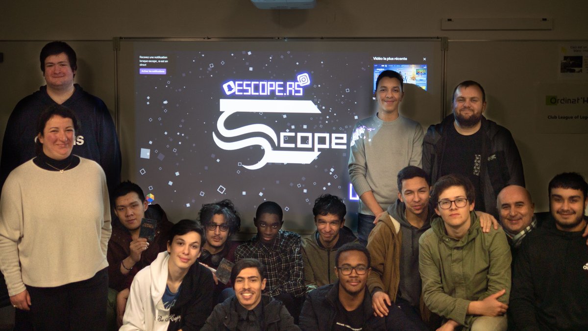 adeproubaix's tweet photo. 🎉Victoire de @roubaix 🎉
Victoire des jeunes adhérents au projet #Escope. 💪 Une trentaine de jeune ont partagés une passion commune pour le #Esport 🕹
Remerciemenent spécial à @Ordinathem pour avoir prêtée le matériel nécessaire à cette rencontre et d'y avoir participée. https://t.co/l8mP0TaXma