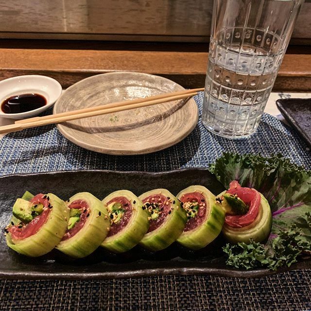 nancyfreund's tweet photo. #riceless roll. #firecracker #pseudo #sushi. Made this #typeonediabetic really happy. #oceanreefclub #newislander #delish #lowcarb https://t.co/heAblO4bM2 https://t.co/SZfIe5G9lp